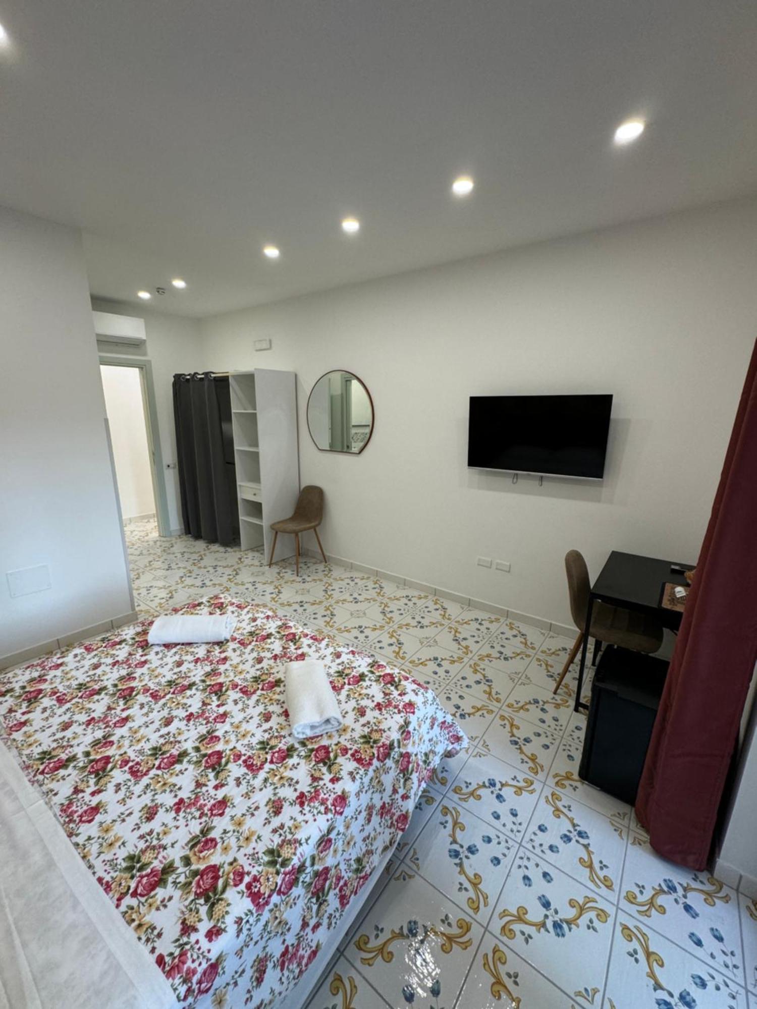 Angela House Sorrento Center Bed & Breakfast Екстериор снимка
