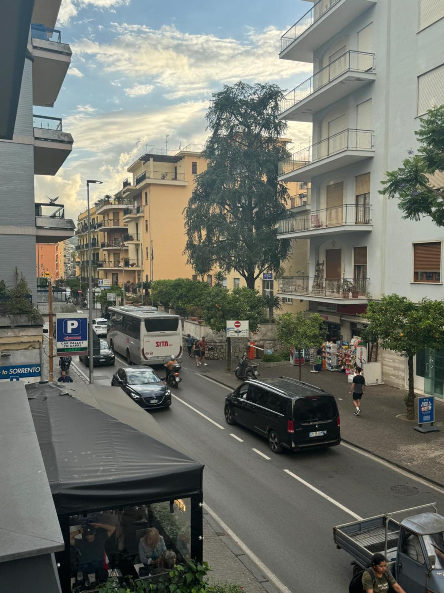 Angela House Sorrento Center Bed & Breakfast Екстериор снимка